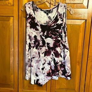 Vera Wang Tank Top